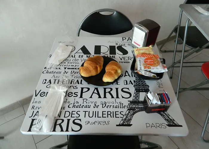 Madison 3* نابولي