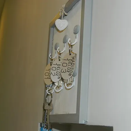 Bed & Breakfast Madison Naples